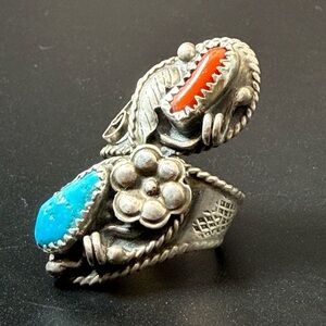 Vintage Navajo Sterling Silver Floral Turquoise and Coral Ring signed P size 3.5